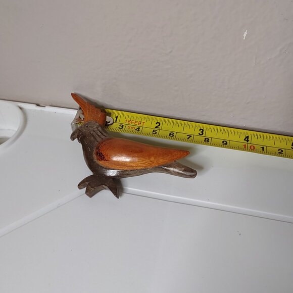 Very Cool Wooden Bird Brooch - Picture 5 of 9